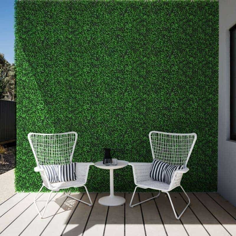 balcony fake grass wall