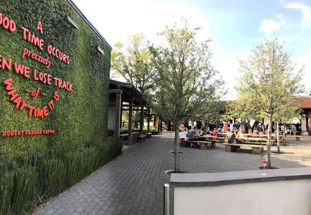 EO Artificial Ivy Wall