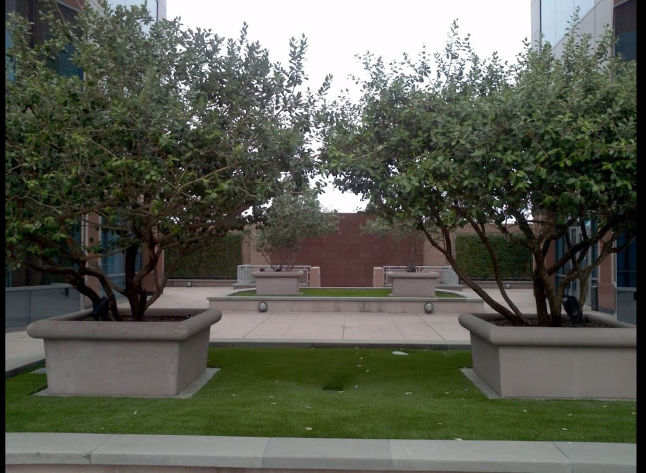 commercial-plaza-fountain-2