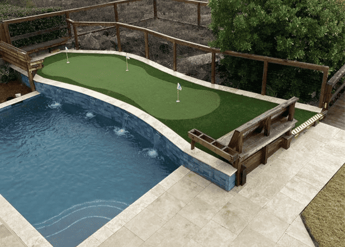 synthetic turf putting green
