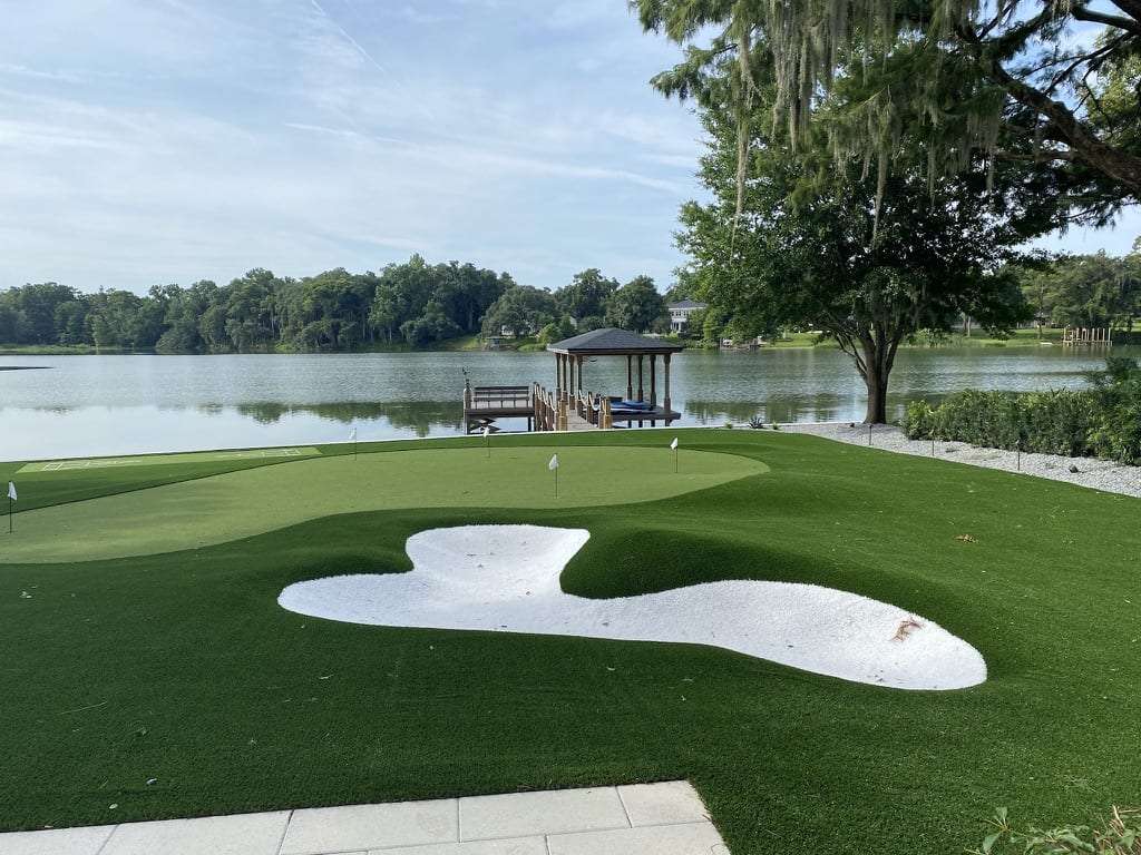 Putting green with bunker 2