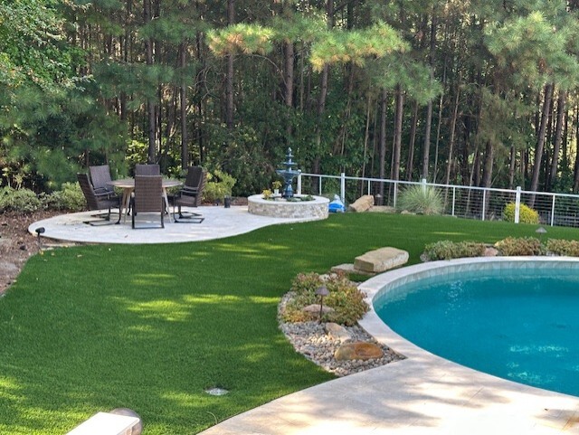 charlotte artificial turf pool surround