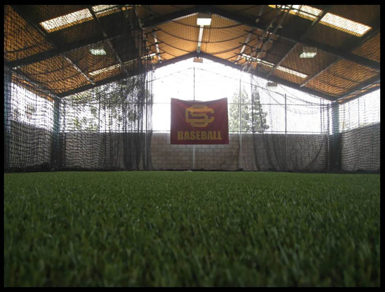 commercial-college-baseball-training