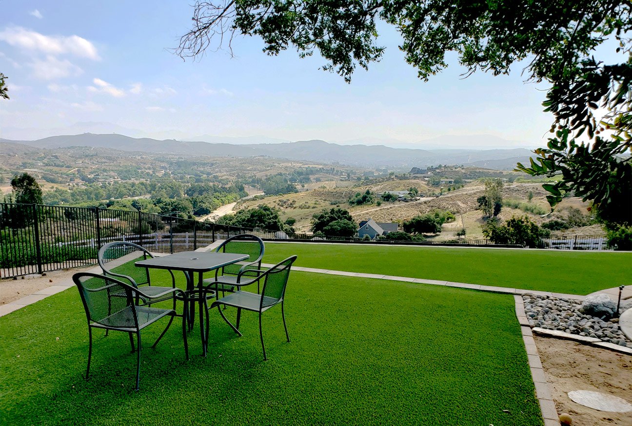 artificial-turf-yard